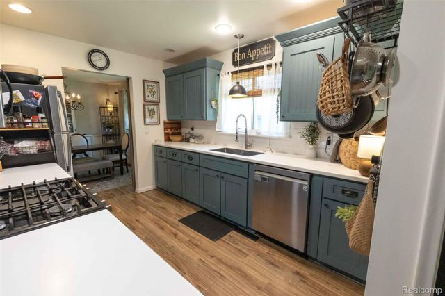 1227 N Jackson Street, Lapeer, MI 48446