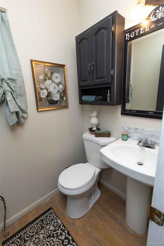1227 N Jackson Street, Lapeer, MI 48446
