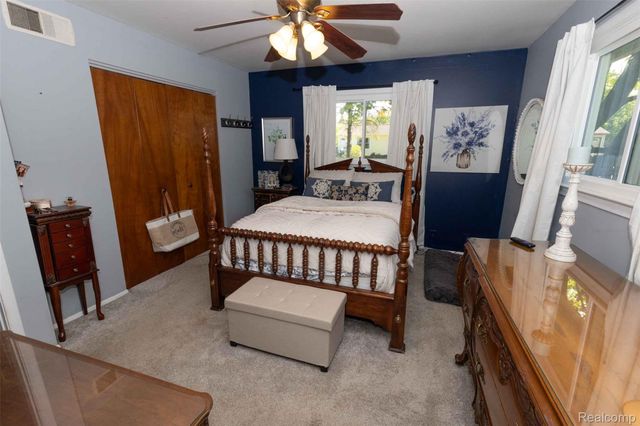 1227 N Jackson Street, Lapeer, MI 48446