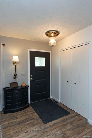 1227 N Jackson Street, Lapeer, MI 48446