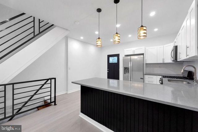 5522 RACE ST, Philadelphia, PA 19139