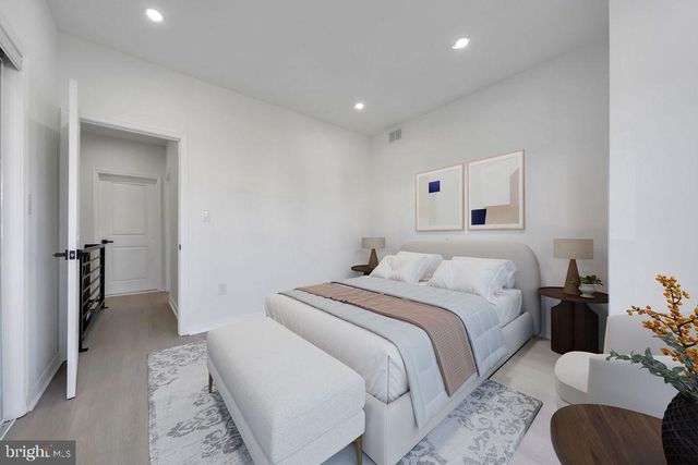 5522 RACE ST, Philadelphia, PA 19139