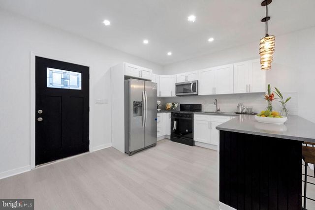 5522 RACE ST, Philadelphia, PA 19139