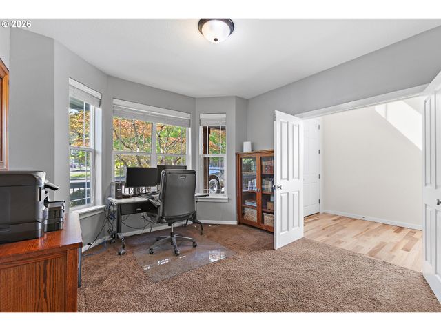 15046 Sw 132ND Ter, Tigard, OR 97224