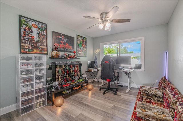 11615 PARK BOULEVARD, Seminole, FL 33772