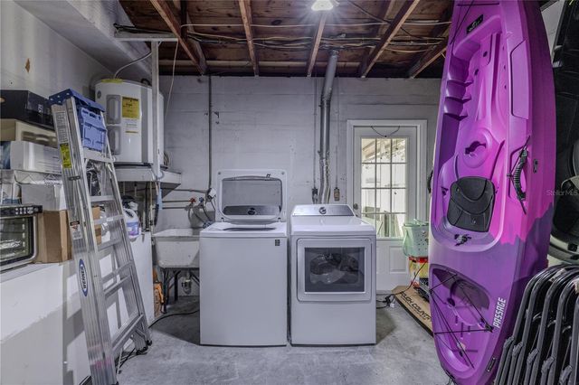 11615 PARK BOULEVARD, Seminole, FL 33772