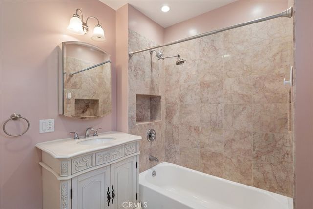 5336 Olive, Long Beach, CA 90805