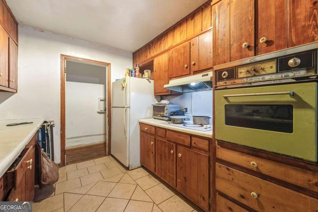 914 Edwin Street NW, Atlanta, GA 30318