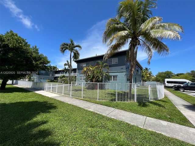 16851 NE 21st Ave 5, North Miami Beach, FL 33162