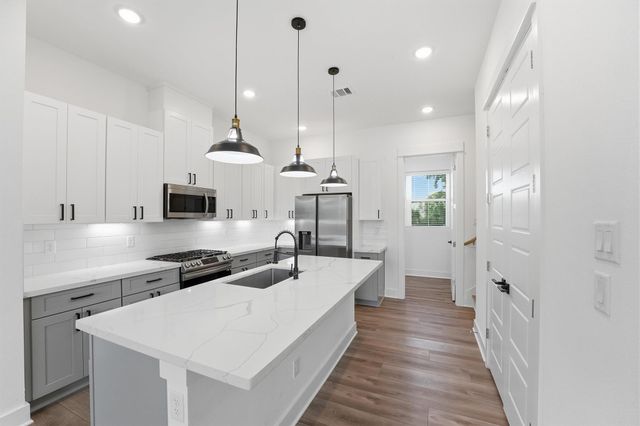 1406 Mansfield Street, Houston, TX 77091