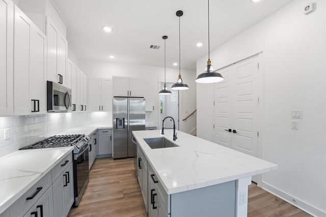 1406 Mansfield Street, Houston, TX 77091