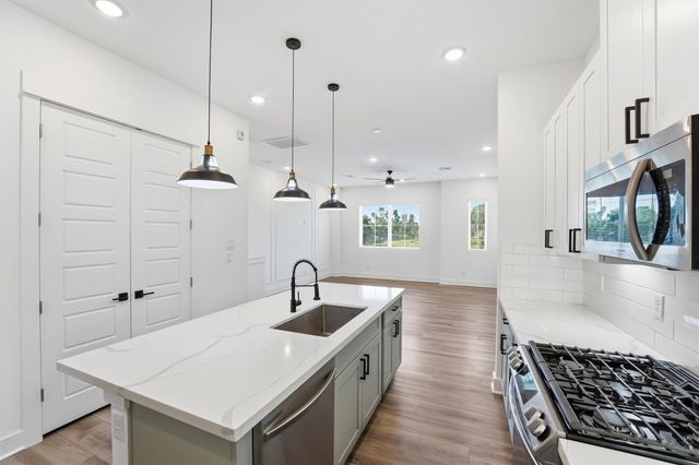 1406 Mansfield Street, Houston, TX 77091