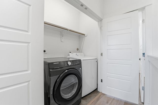 1406 Mansfield Street, Houston, TX 77091
