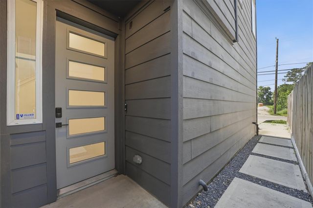 1406 Mansfield Street, Houston, TX 77091