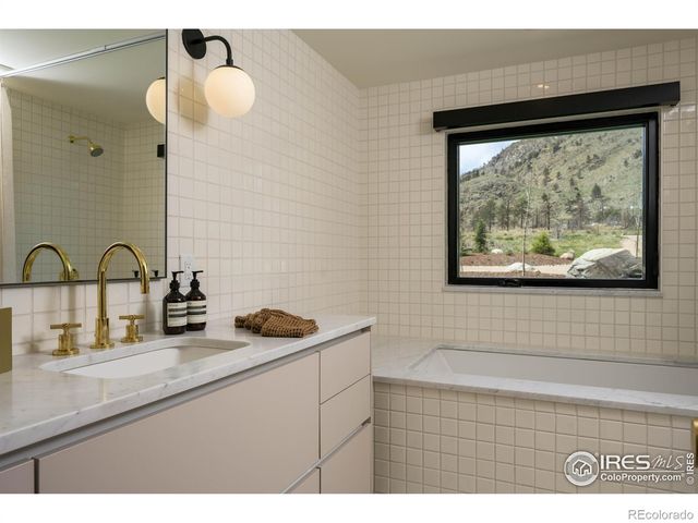 37797 W Highway 14, Bellvue, CO 80512