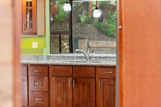 483 Echo Lane, Boulder Creek, CA 95006