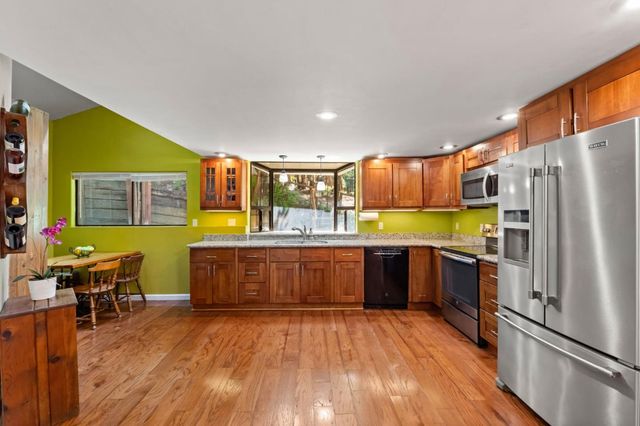 483 Echo Lane, Boulder Creek, CA 95006