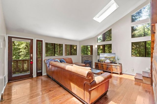 483 Echo Lane, Boulder Creek, CA 95006