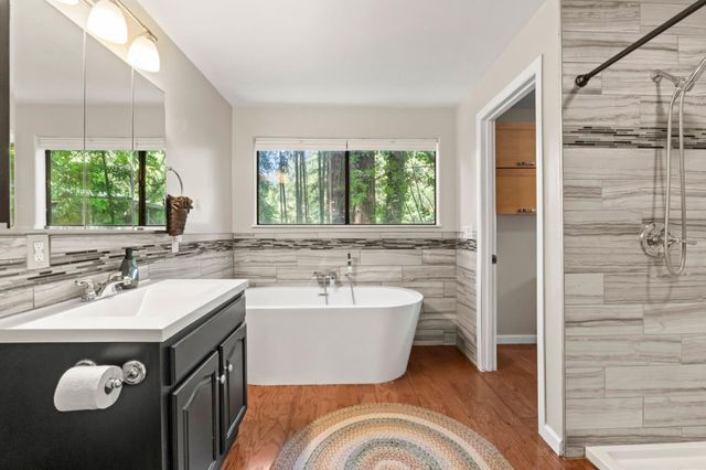 483 Echo Lane, Boulder Creek, CA 95006