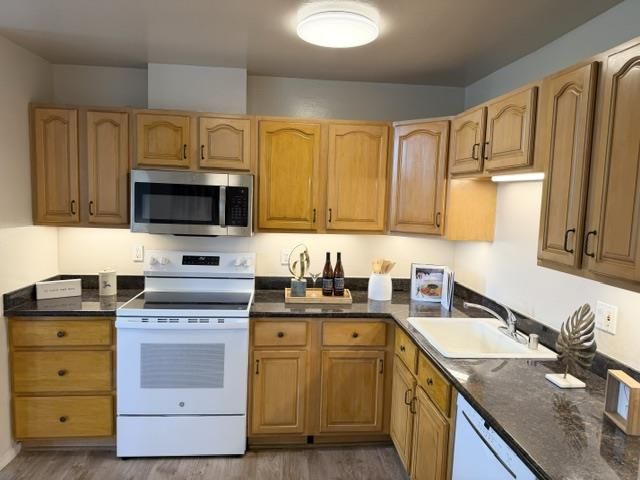 1170 Foster City Boulevard 303, Foster City, CA 94404
