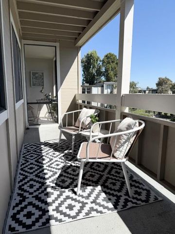1170 Foster City Boulevard 303, Foster City, CA 94404
