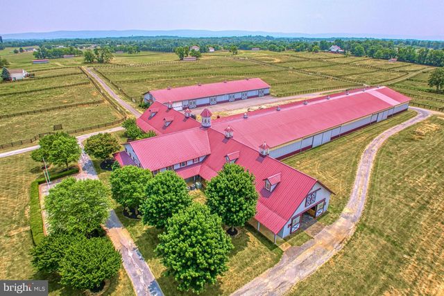 1237 EARLE RD, Charles Town, WV 25414