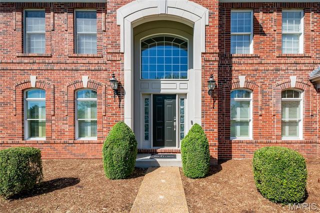 343 Pine Bend Drive, Chesterfield, MO 63005