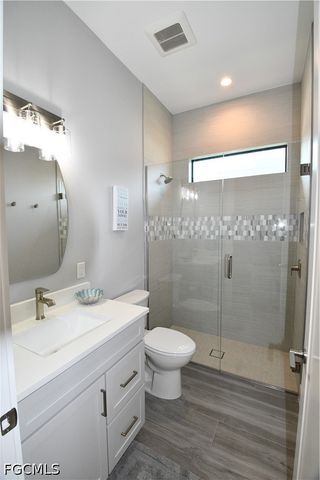 5328 SW 22nd AVE, Cape Coral, FL 33914