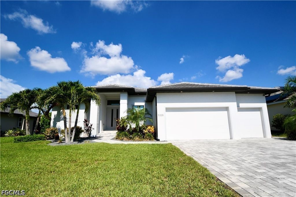 5328 SW 22nd AVE, Cape Coral, FL 33914