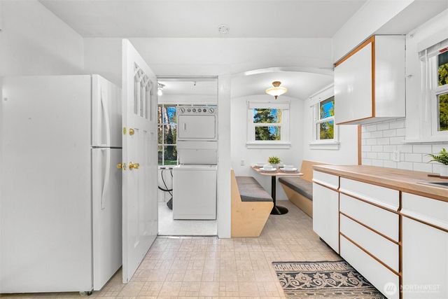 2609 Jaeger Street, Bellingham, WA 98225