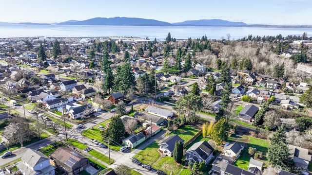 2609 Jaeger Street, Bellingham, WA 98225