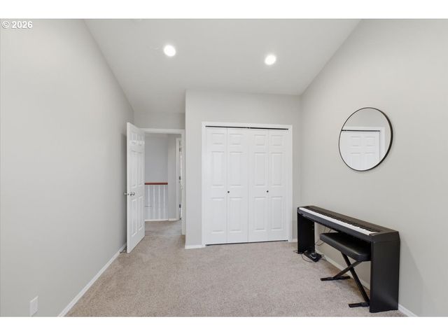 946 REAGAN Ave Nw, Salem, OR 97304