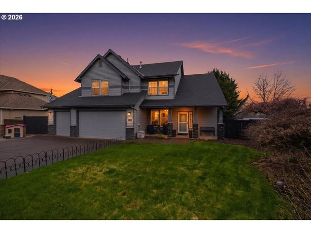 946 REAGAN Ave Nw, Salem, OR 97304