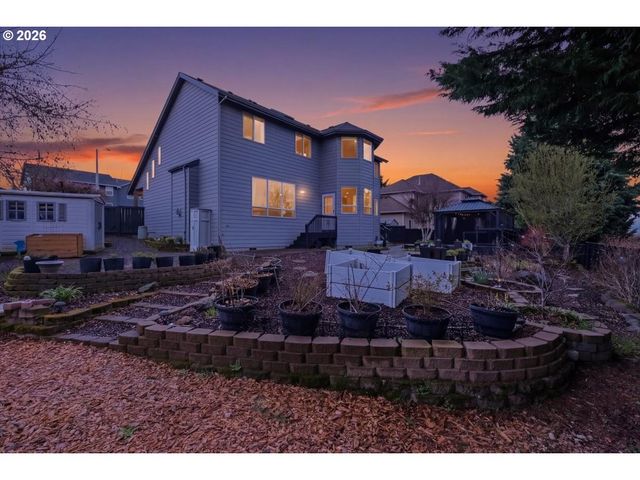 946 REAGAN Ave Nw, Salem, OR 97304