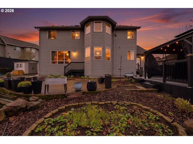 946 REAGAN Ave Nw, Salem, OR 97304