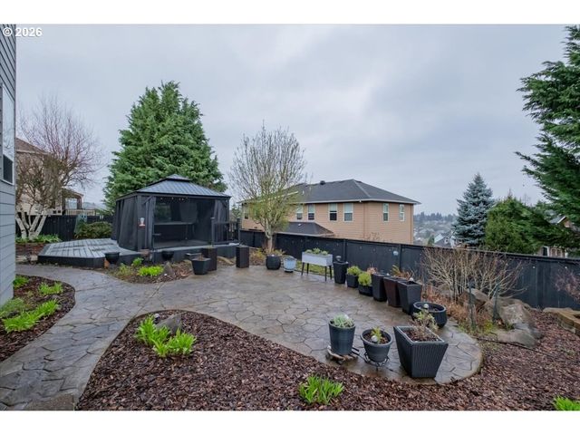 946 REAGAN Ave Nw, Salem, OR 97304