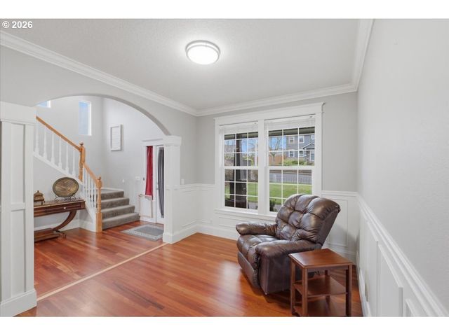 946 REAGAN Ave Nw, Salem, OR 97304