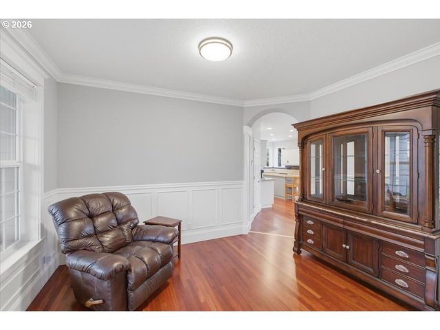 946 REAGAN Ave Nw, Salem, OR 97304