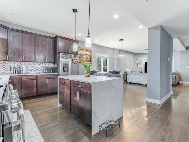 27 N Lockwood Avenue, Chicago, IL 60644