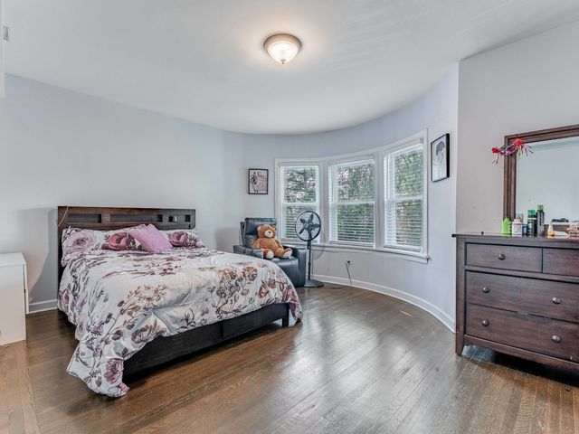 27 N Lockwood Avenue, Chicago, IL 60644