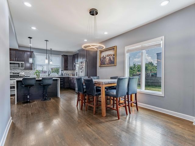 27 N Lockwood Avenue, Chicago, IL 60644