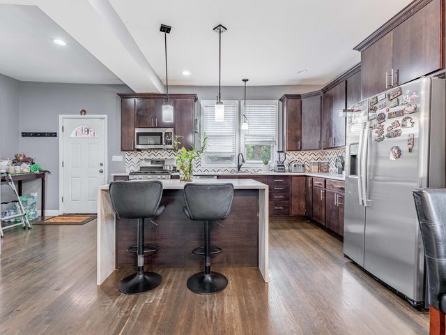 27 N Lockwood Avenue, Chicago, IL 60644