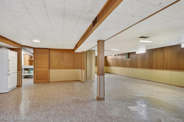 28491 Bayberry Road, Farmington Hills, MI 48331