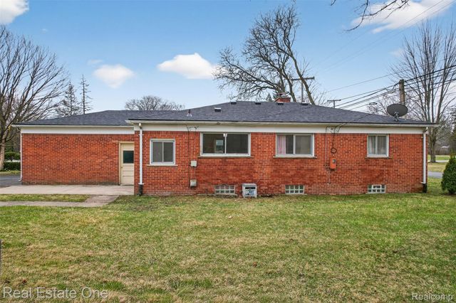 28491 Bayberry Road, Farmington Hills, MI 48331