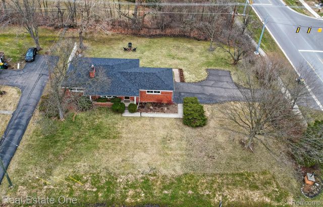 28491 Bayberry Road, Farmington Hills, MI 48331