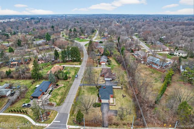 28491 Bayberry Road, Farmington Hills, MI 48331