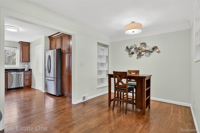 28491 Bayberry Road, Farmington Hills, MI 48331