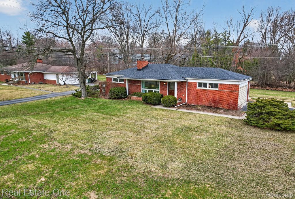 28491 Bayberry Road, Farmington Hills, MI 48331