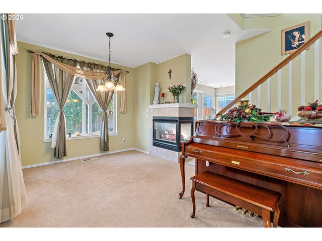 9016 Se EMILY PARK Way, Happy Valley, OR 97086