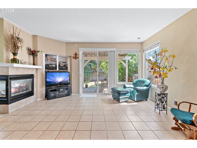 9016 Se EMILY PARK Way, Happy Valley, OR 97086